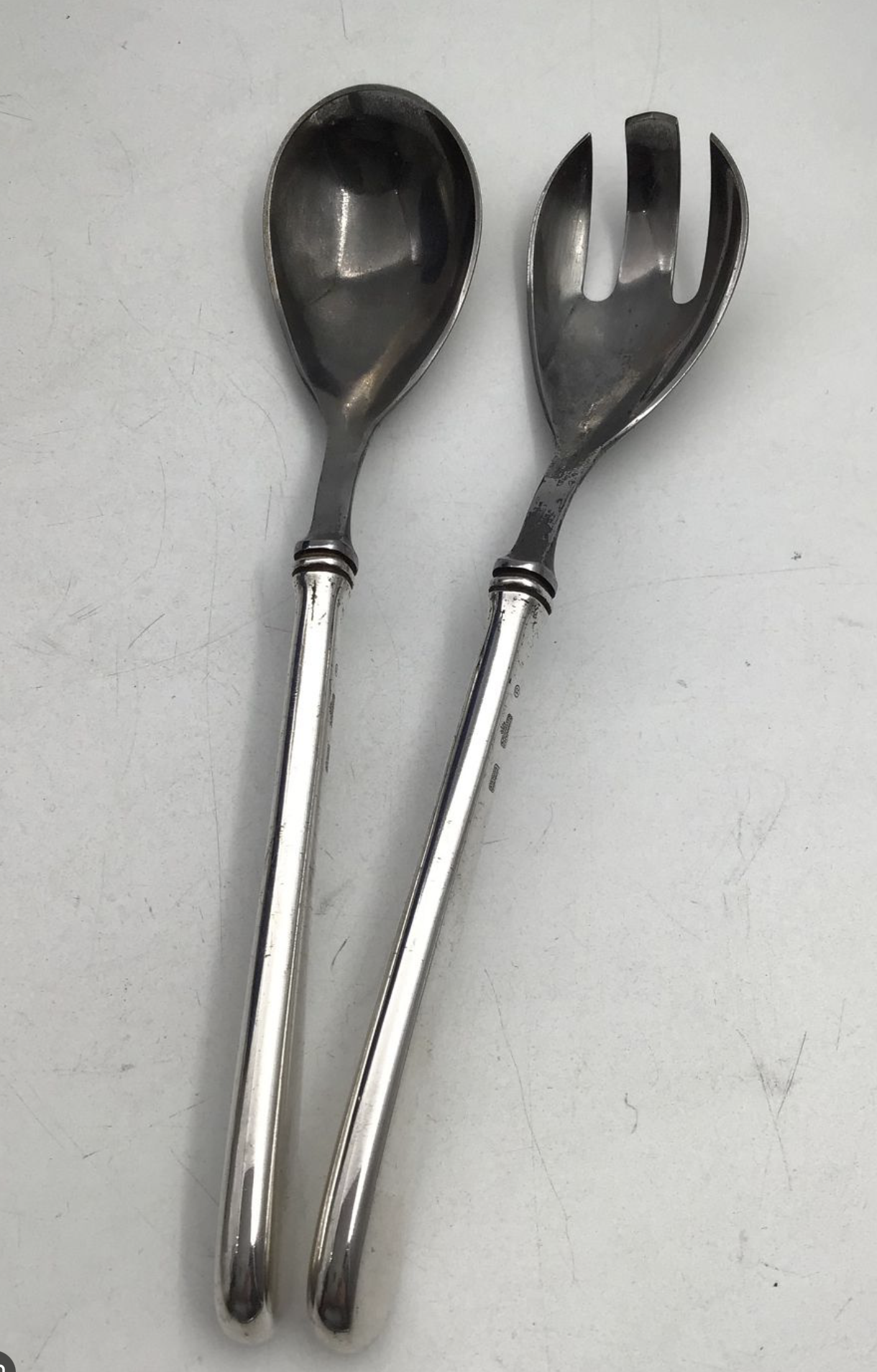 Serveringsbestik med sølvhåndtag